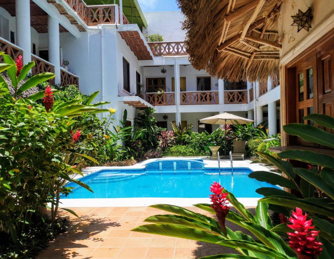 Hotelito Los Suenos Саюлита Экстерьер фото