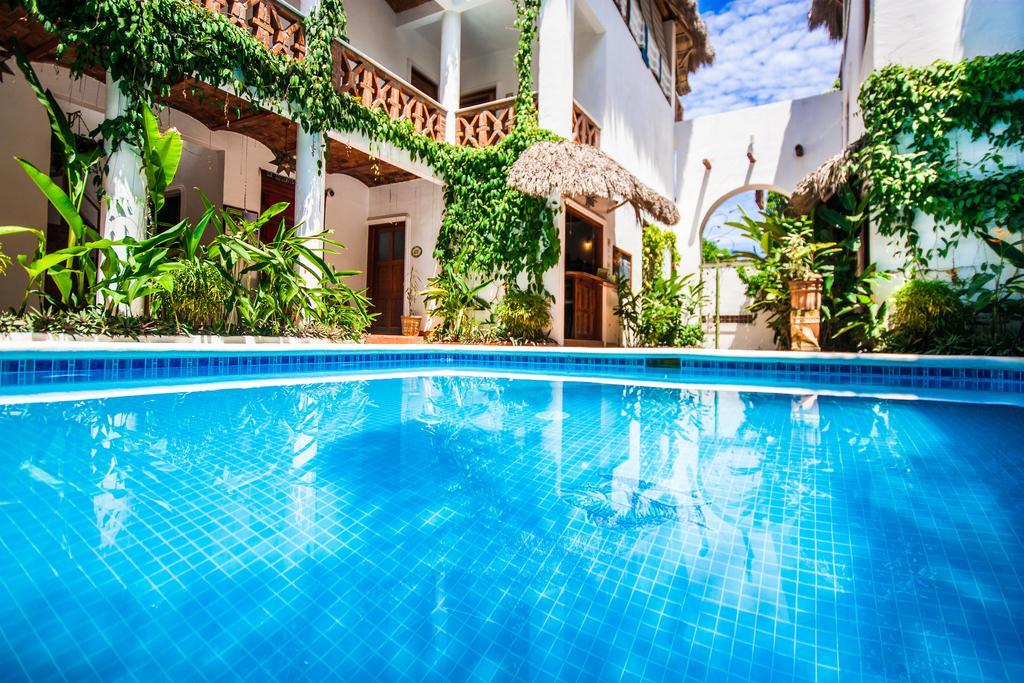 Hotelito Los Suenos Саюлита Экстерьер фото
